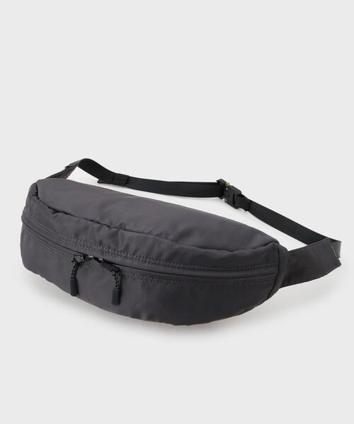 THE SHOP TK （ザ ショップ ティーケー ）の「◆メタルバックルウエストバッグ（ボディバッグ/ウエストポーチ・メンズ・ブラック/ダークグレー・00）」の9枚目の写真