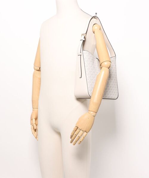 高品質 LYRA バケット ショルダー スモール - MKシグネチャー