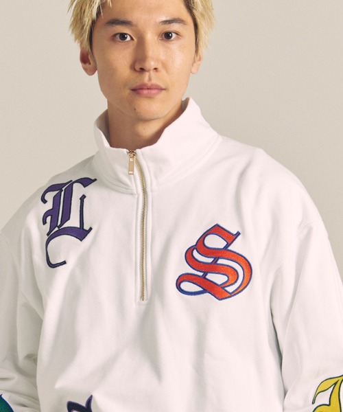 GALLIS ADDICTION（ガリスアディクション）の「GA 裏毛-COLORFULL刺繍HALF-ZIP（パーカー・メンズ・ホワイト/ブラック・M/L）」の2枚目の写真