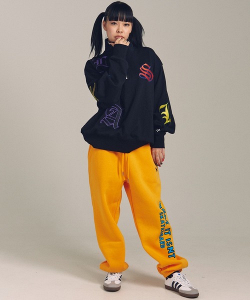 GALLIS ADDICTION（ガリスアディクション）の「GA 裏毛-COLORFULL刺繍HALF-ZIP（パーカー・メンズ・ホワイト/ブラック・M/L）」の16枚目の写真