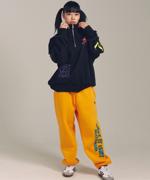 GALLIS ADDICTION（ガリスアディクション）の「GA 裏毛-COLORFULL刺繍HALF-ZIP（パーカー・メンズ・ホワイト/ブラック・M/L）」の14枚目の写真