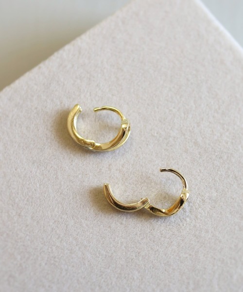 CERCA(チェルカ)の「KAM.accessory/silver925/金属アレルギー対応/ミニフープピアス/逆しずく型ピアス(ピアス(両耳用)・レディース・シルバー/ゴールド・FREE)」の17枚目の写真