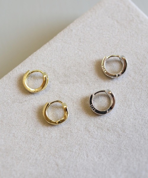 CERCA(チェルカ)の「KAM.accessory/silver925/金属アレルギー対応/ミニフープピアス/逆しずく型ピアス(ピアス(両耳用)・レディース・シルバー/ゴールド・FREE)」の18枚目の写真