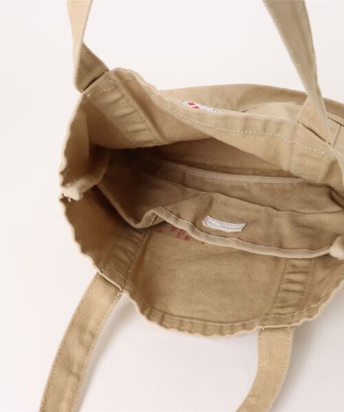 studio CLIP(スタディオクリップ)の「洗いキャンバストートバッグ M(トートバッグ・レディース・ブルー/チャコール/ベージュ/レッド・FREE)」の18枚目の写真