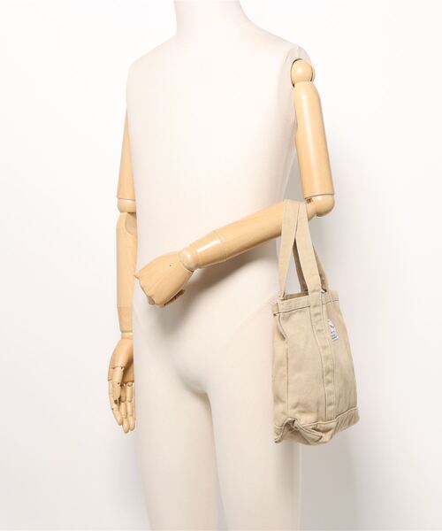 studio CLIP(スタディオクリップ)の「洗いキャンバストートバッグ M(トートバッグ・レディース・ブルー/チャコール/ベージュ/レッド・FREE)」の19枚目の写真