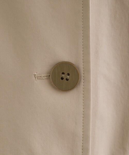 grove（グローブ）の「スプリットラグランショートトレンチ（トレンチコート・レディース・カーキ/ナチュラル/ベージュ・02/03/01/05/04）」の15枚目の写真