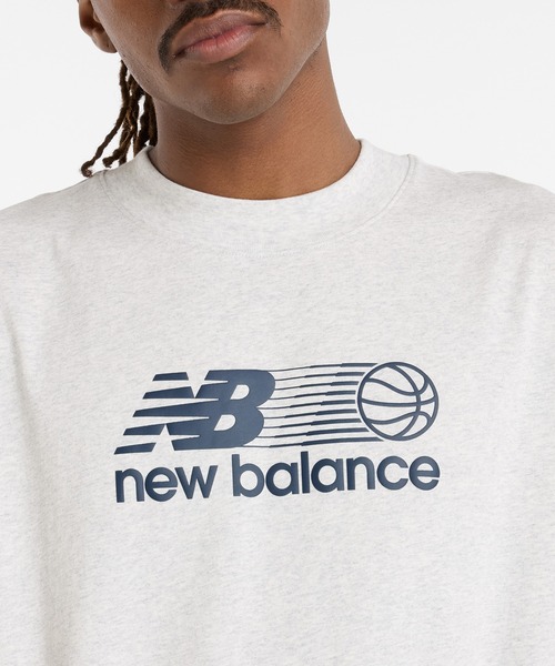 NEW BALANCE(ニューバランス)の「Hoops Graphic ショートスリーブTシャツ(Tシャツ/カットソー・メンズ・ブラック/ヘザーグレー・LARGE/MEDIUM/SMALL)」の10枚目の写真