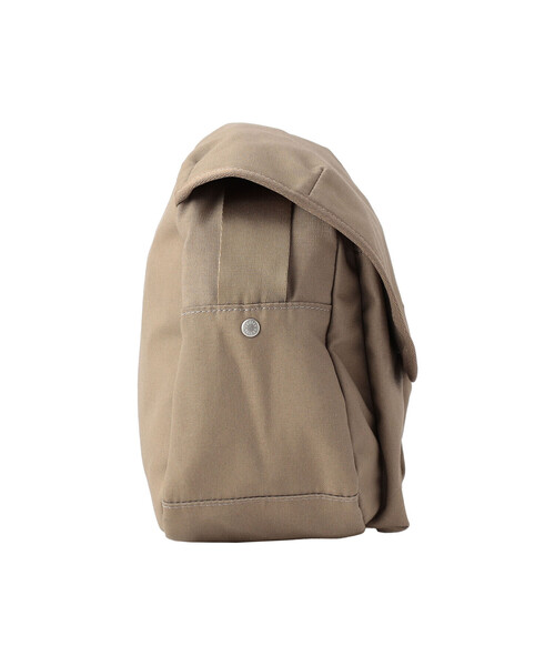 DANTON（ダントン）の「CANVAS SHOULDER BAG〈OBERKAMPF〉（ショルダーバッグ・レディース・ブルー/ライトブラウン/ブラック/アイボリー・-）」の7枚目の写真