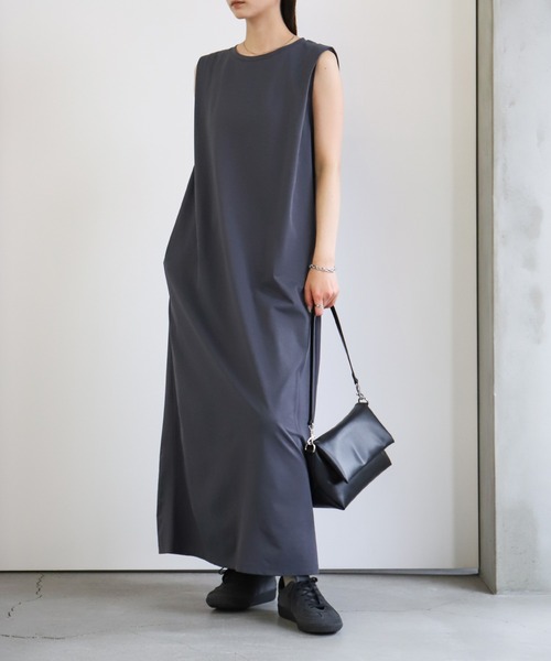 moka Salvatore Ferragamo ノースリーブワンピース タックノースリーブワンピース（ワンピース）｜select MOCA（セレクト