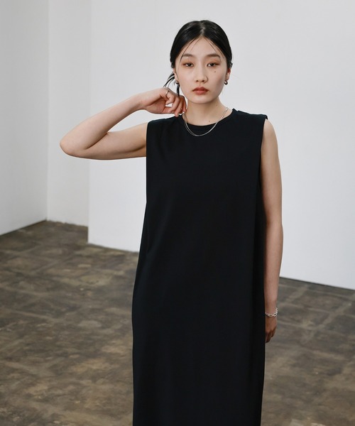select MOCA(セレクトモカ)の「タックノースリーブワンピース(ワンピース・レディース・ブラック/チャコールグレー・MEDIUM/LARGE)」の22枚目の写真