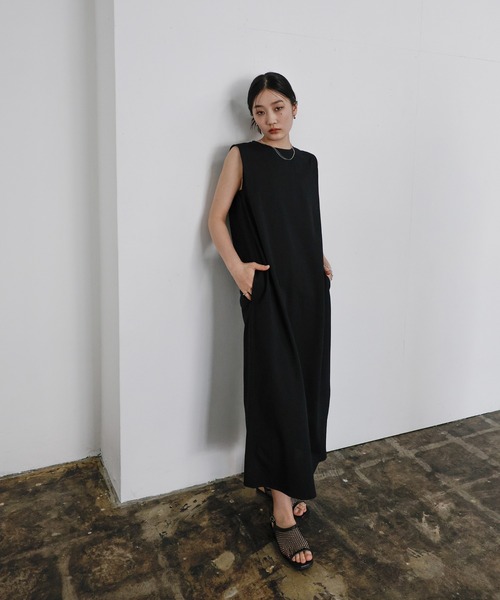 専用⭐︎モラビトブラン　袖なしワンピース　タグ付新品未使用 タックノースリーブワンピース（ワンピース）｜select MOCA（セレクト