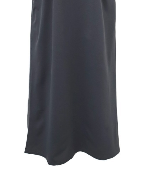 select MOCA(セレクトモカ)の「タックノースリーブワンピース(ワンピース・レディース・ブラック/チャコールグレー・MEDIUM/LARGE)」の11枚目の写真