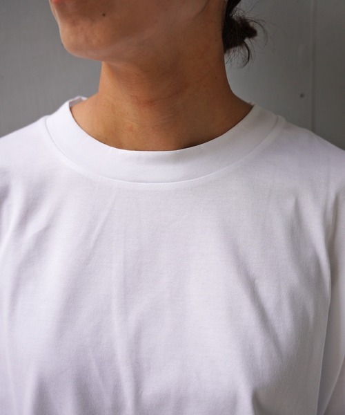 ATON（エイトン）の「ATON (エイトン) SUVIN 60/2 OVERSIZED S/S T-SHIRT（Tシャツ/カットソー・レディース・ホワイト/ブラック/キャメル・2）」の11枚目の写真