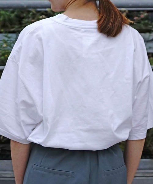 ATON（エイトン）の「ATON (エイトン) SUVIN 60/2 OVERSIZED S/S T-SHIRT（Tシャツ/カットソー・レディース・ホワイト/ブラック/キャメル・2）」の8枚目の写真