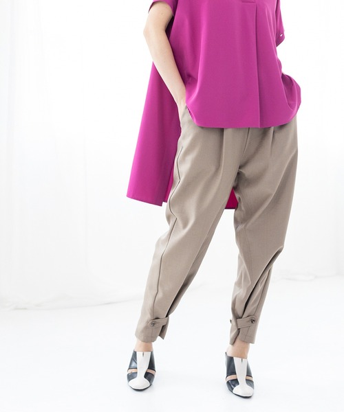 OSMOSIS（オズモーシス）の「ボタンアレンジパンツ（その他パンツ・レディース・グレー/ベージュ/ブラック・ONE SIZE）」の3枚目の写真