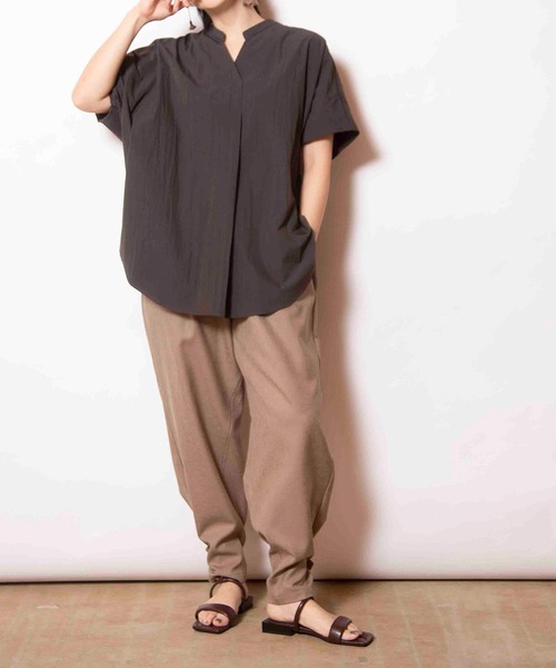 OSMOSIS（オズモーシス）の「ボタンアレンジパンツ（その他パンツ・レディース・グレー/ベージュ/ブラック・ONE SIZE）」の16枚目の写真