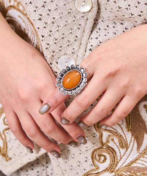 CIAOPANIC TYPY（チャオパニックティピー）の「【yuccA】フラワーリング（リング・レディース・オレンジ/グレー・ONE SIZE）」の7枚目の写真