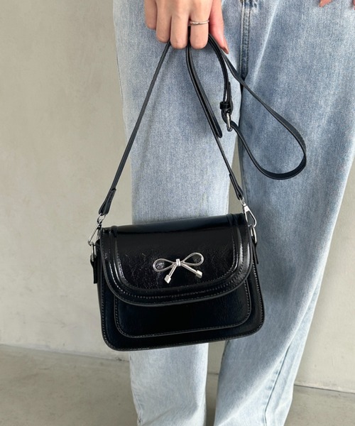 TENUVE Bord Black TF5SB012_10/韓国 ショルダーバッグ MANOF - ITTI×MANOF HERRIE BOX BAG BLACK - ボックス型