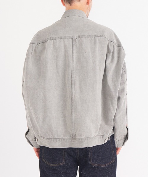 In・stru(men-tal).(インストルメンタル)の「【MIHARAYASUHIRO/ミハラヤスヒロ】SELVAGE DENIM JACKET (BLEACHED)(デニムジャケット・メンズ・ブラック/インディゴブルー・46/44)」の8枚目の写真