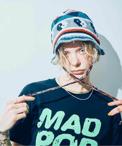 RNA（アールエヌエー）の「E5110 クロシェニットＨＡＴ（ニットキャップ/ビーニー・レディース・ブラウン/ライトブルー/杢グレー・FREE）」の4枚目の写真