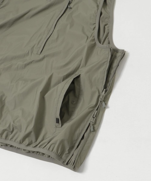 DAIWA PIER39(ダイワピア39)の「DAIWA PIER39 TECH REVERSIBLE FIELD VEST(ベスト・メンズ・ブラック/グレー系その他・MEDIUM/LARGE)」の8枚目の写真