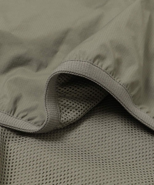DAIWA PIER39(ダイワピア39)の「DAIWA PIER39 TECH REVERSIBLE FIELD VEST(ベスト・メンズ・ブラック/グレー系その他・MEDIUM/LARGE)」の12枚目の写真