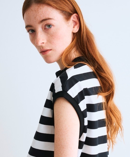 three dots(スリードッツ)の「ビックストライプ フレンチスリーブTシャツ(Tシャツ/カットソー・レディース・ホワイト系その他/グレー×ホワイト/ブラック/ブラック×ホワイト/ホワイト・SMALL)」の12枚目の写真