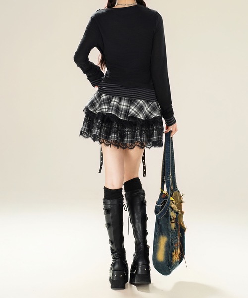HOOK(フック)の「レイヤード風グラフィックロングTシャツ(Tシャツ/カットソー・レディース・ライトベージュ/ブラック・SMALL/MEDIUM)」の17枚目の写真