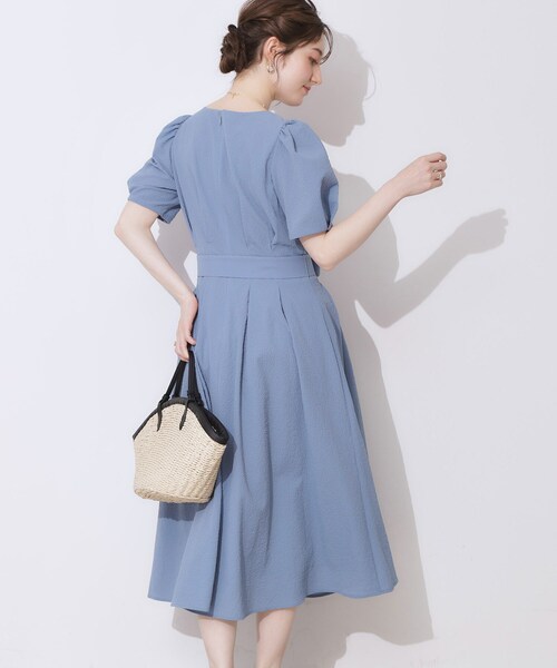 couture brooch（クチュールブローチ）の「【細見え・キレイめ】サッカータックワンピース（ワンピース・レディース・ブラウン系その他/ブルー/ブラック・40/38/42/36）」の10枚目の写真