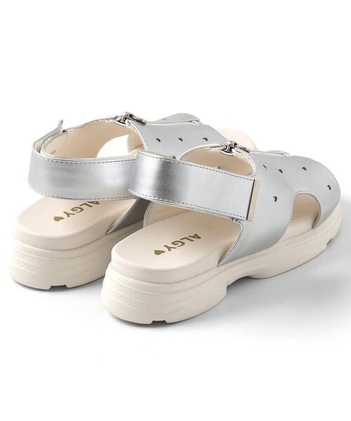 algy（アルジー）の「ハートチャーム飾りジップサンダル（サンダル・キッズ・シルバー/オフホワイト/ブラック・21/23/24/22/20）」の17枚目の写真