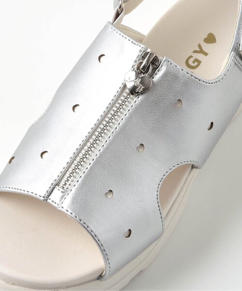 algy（アルジー）の「ハートチャーム飾りジップサンダル（サンダル・キッズ・シルバー/オフホワイト/ブラック・21/23/24/22/20）」の20枚目の写真