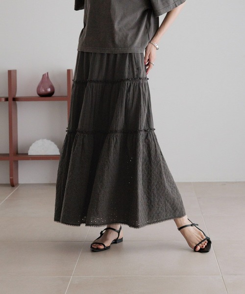 LOWRYS FARM(ローリーズファーム)の「コットンレースボリュームスカート 492791(スカート・レディース・ブラック/チャコールグレー/アイボリー・FREE)」の10枚目の写真