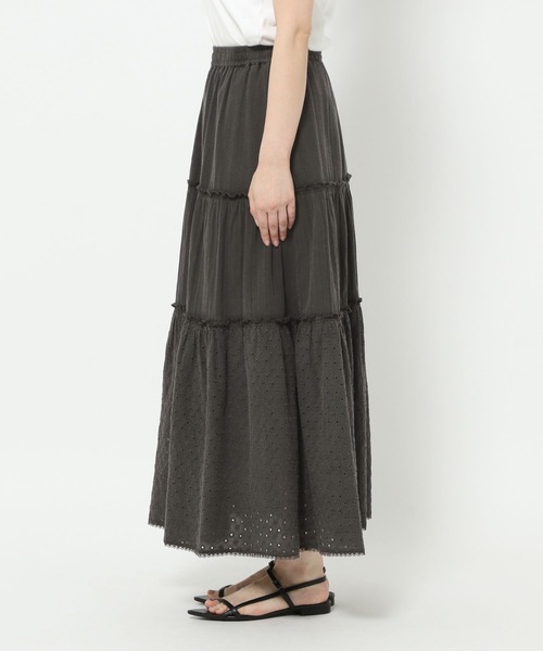LOWRYS FARM(ローリーズファーム)の「コットンレースボリュームスカート 492791(スカート・レディース・ブラック/チャコールグレー/アイボリー・FREE)」の14枚目の写真