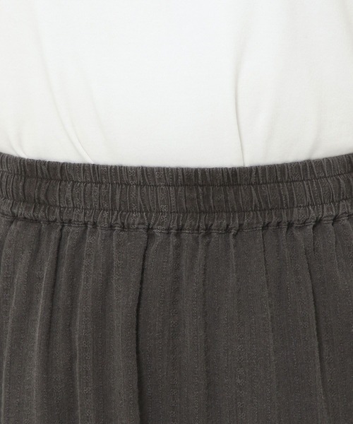 LOWRYS FARM(ローリーズファーム)の「コットンレースボリュームスカート 492791(スカート・レディース・ブラック/チャコールグレー/アイボリー・FREE)」の16枚目の写真