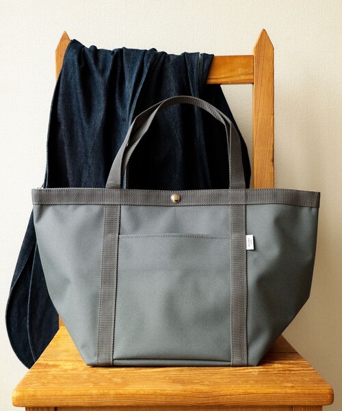 BEAMS JAPAN（ビームス　ジャパン）の「【別注】片岡商店 /トートバッグ（トートバッグ・レディース・グレー/グリーン・ONE SIZE）」の12枚目の写真