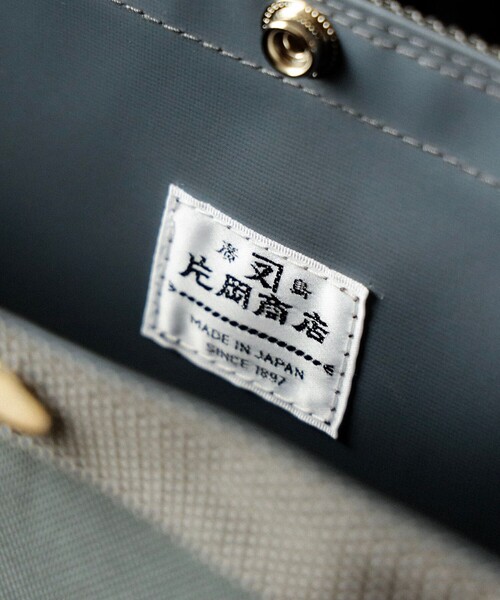 BEAMS JAPAN（ビームス　ジャパン）の「【別注】片岡商店 /トートバッグ（トートバッグ・レディース・グレー/グリーン・ONE SIZE）」の13枚目の写真