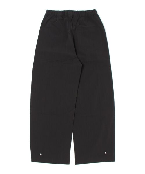 BANICO(バニコ)の「カジュアルストレートパンツ(スラックス・レディース・ブラック/ライトベージュ・LARGE/MEDIUM)」の3枚目の写真