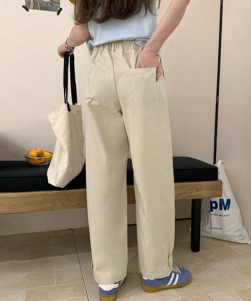BANICO(バニコ)の「カジュアルストレートパンツ(スラックス・レディース・ブラック/ライトベージュ・LARGE/MEDIUM)」の12枚目の写真