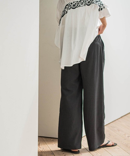 MAYSON GREY（メイソングレイ）の「タンブラーブッチャーイージーワイドパンツ≪手洗い可能 / セットアップ対応≫（その他パンツ・レディース・ブラック/グレー系その他/ブルー/チャコールグレー/ライトグレー/ブラウン・M）」の7枚目の写真