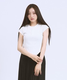 Henley Neck Casual Tops / ヘンリーネックカジュアルトップス