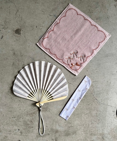 Caroline出品　ハンカチ　4枚 9425V002_cP_a001_pm.jpg