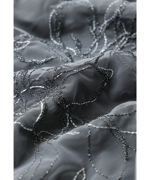 niana（ニアナ）の「ラメ刺繍レイヤードドレス 花柄 パーティー