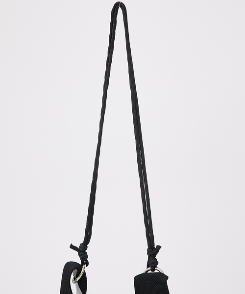 FRUIT OF THE LOOM(フルーツオブザルーム)の「【FRUIT OF THE LOOM/フルーツ オブ ザ ルーム】FOTL×WENDY’S MINI SHOULDER BAG 80978700/ショルダーバッグ/ユニセックス【WEB限定】(ショルダーバッグ・メンズ・ブラック/レッド・フリー)」の12枚目の写真