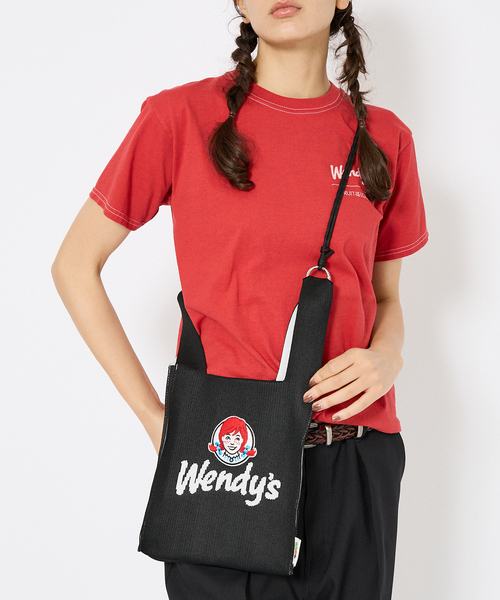 FRUIT OF THE LOOM(フルーツオブザルーム)の「【FRUIT OF THE LOOM/フルーツ オブ ザ ルーム】FOTL×WENDY’S MINI SHOULDER BAG 80978700/ショルダーバッグ/ユニセックス【WEB限定】(ショルダーバッグ・メンズ・ブラック/レッド・フリー)」の7枚目の写真