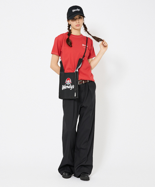 FRUIT OF THE LOOM(フルーツオブザルーム)の「【FRUIT OF THE LOOM/フルーツ オブ ザ ルーム】FOTL×WENDY’S MINI SHOULDER BAG 80978700/ショルダーバッグ/ユニセックス【WEB限定】(ショルダーバッグ・メンズ・ブラック/レッド・フリー)」の6枚目の写真