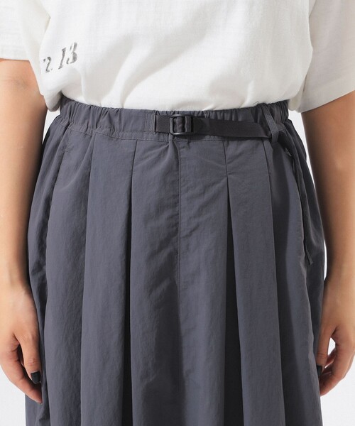 Gramicci × BEAMS BOY 別注 バルーンスカート ブラック BEAMS BOY（ビームスボーイ）の「Gramicci × BEAMS BOY / 別注