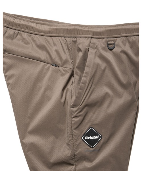 F.C.Real Bristol（エフシーレアルブリストル）の「GRID FLEECE HYBRID PANTS（その他パンツ・メンズ・ベージュ/ブラック・SMALL/MEDIUM/LARGE/X-LARGE/XX-LARGE）」の11枚目の写真