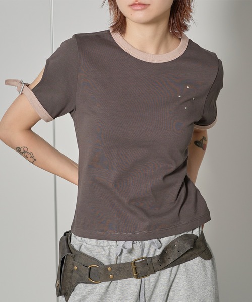 FTW(エフティダブリュー)の「BUCKLE BELT RINGER TEE(Tシャツ/カットソー・レディース・オフホワイト/チャコールグレー/ライトブルー・MEDIUM/SMALL)」の2枚目の写真