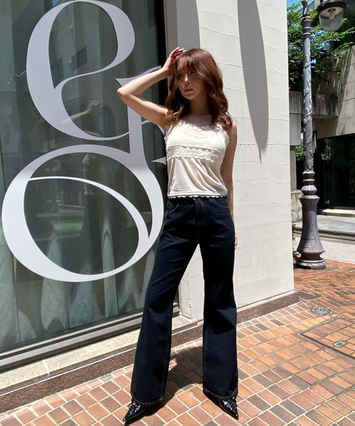 RAY CASSIN（レイカズン）の「【サイズ展開あり】ベロアパット付レースキャミソール（キャミソール・レディース・アイボリー/ネイビー・S/FREE）」の5枚目の写真