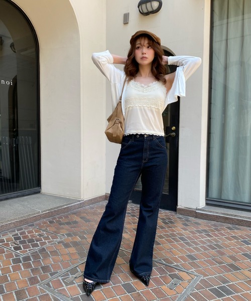 RAY CASSIN（レイカズン）の「【サイズ展開あり】ベロアパット付レースキャミソール（キャミソール・レディース・アイボリー/ネイビー・S/FREE）」の8枚目の写真